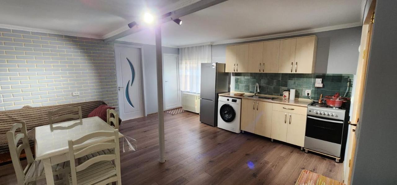 My Home Кутаиси Экстерьер фото